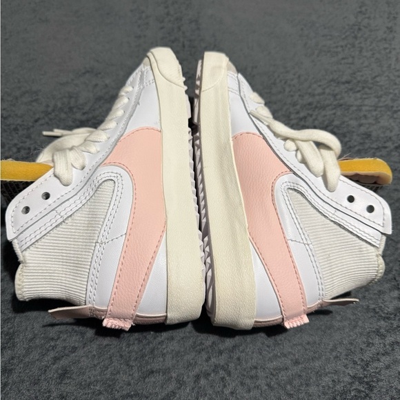 Nike W Blazer Mid 77 Jumbo  Women Casual Shoes White/Pink Oxford - Picture 2 of 15